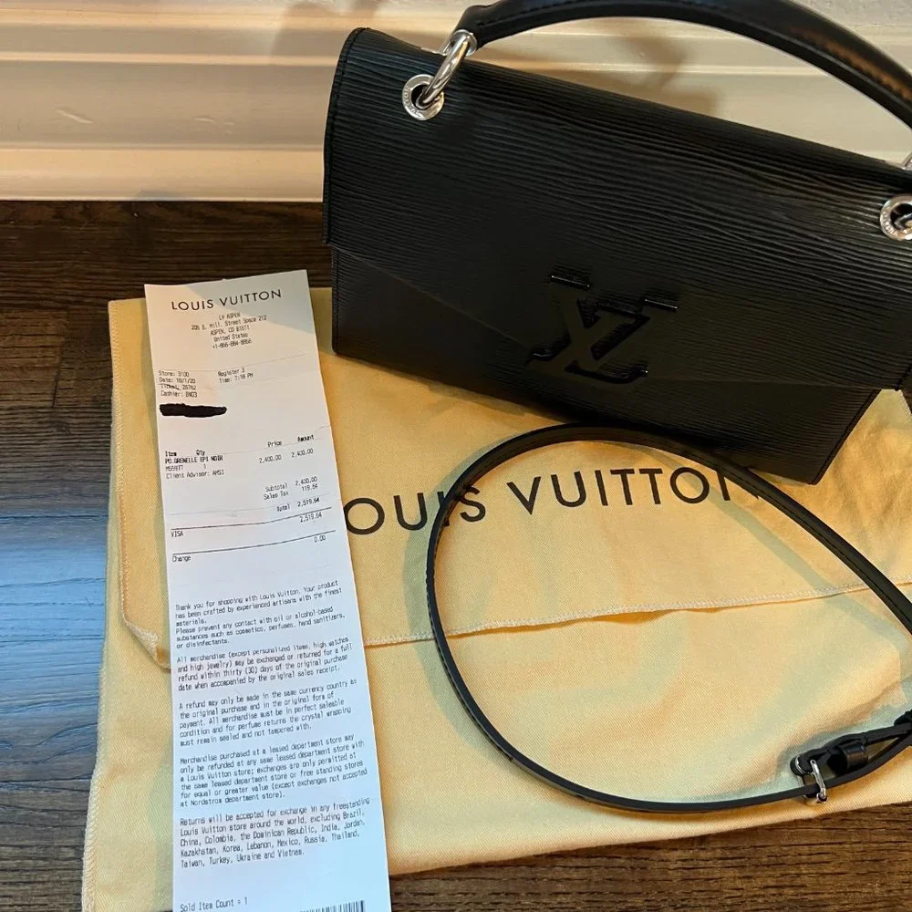 Louis Vuitton Black Epi Leather Crossbody Bag